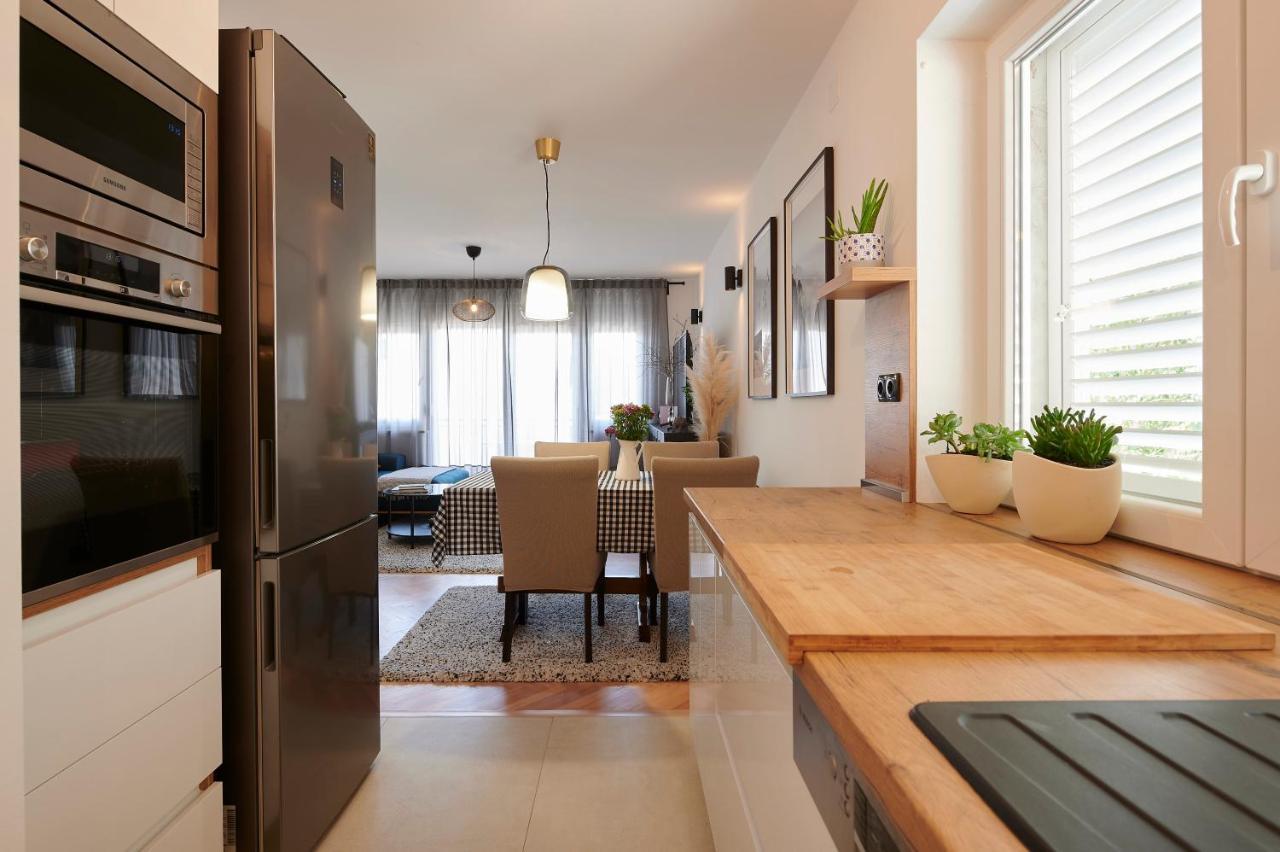 Apartman Miro - Center Of Trogir Eksteriør billede