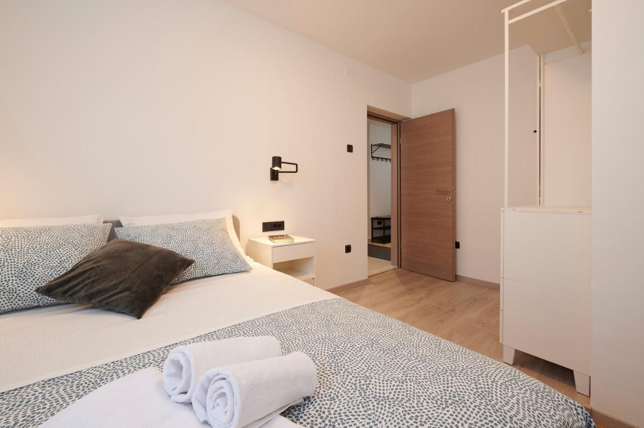 Apartman Miro - Center Of Trogir Eksteriør billede