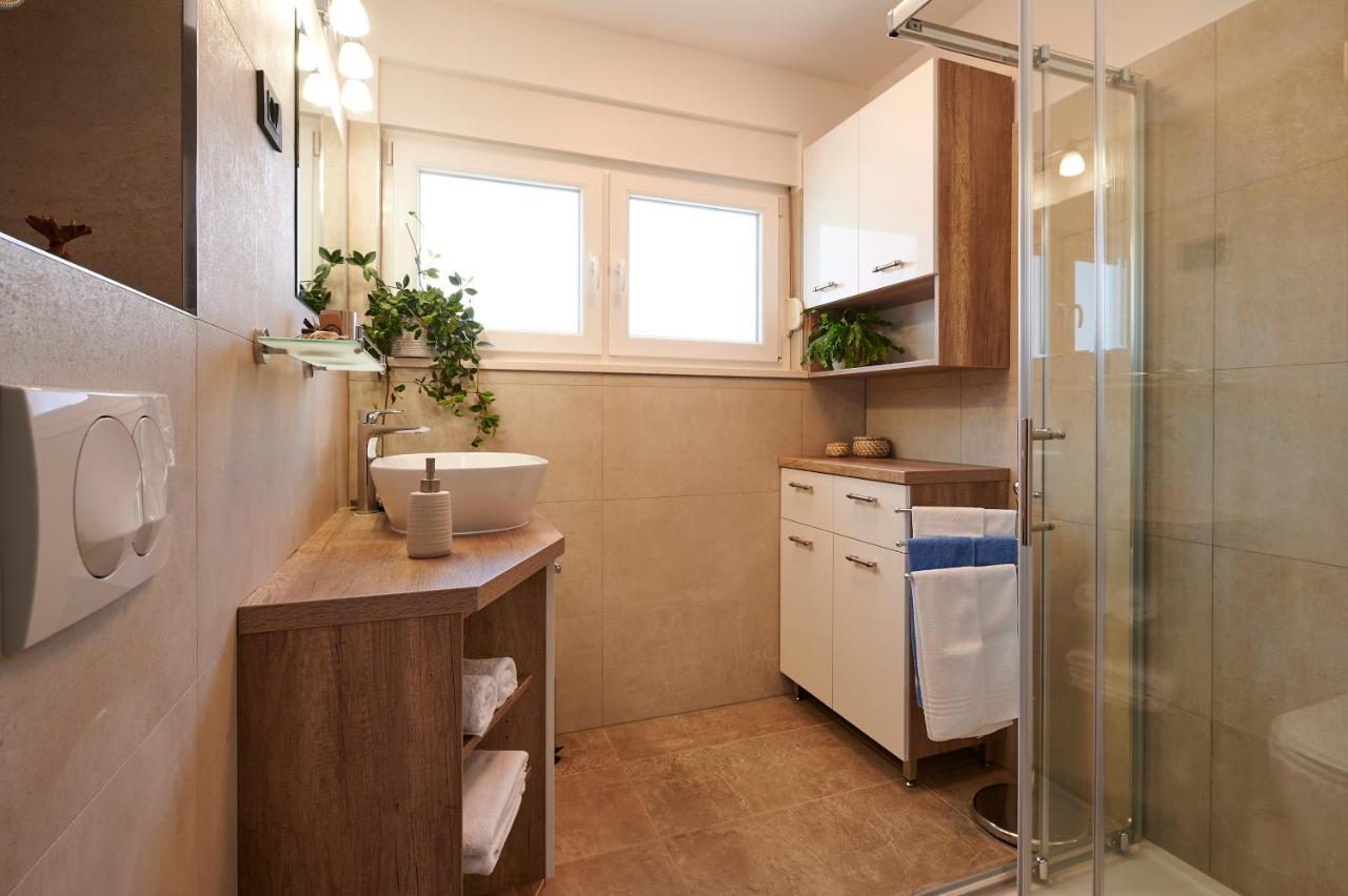 Apartman Miro - Center Of Trogir Eksteriør billede